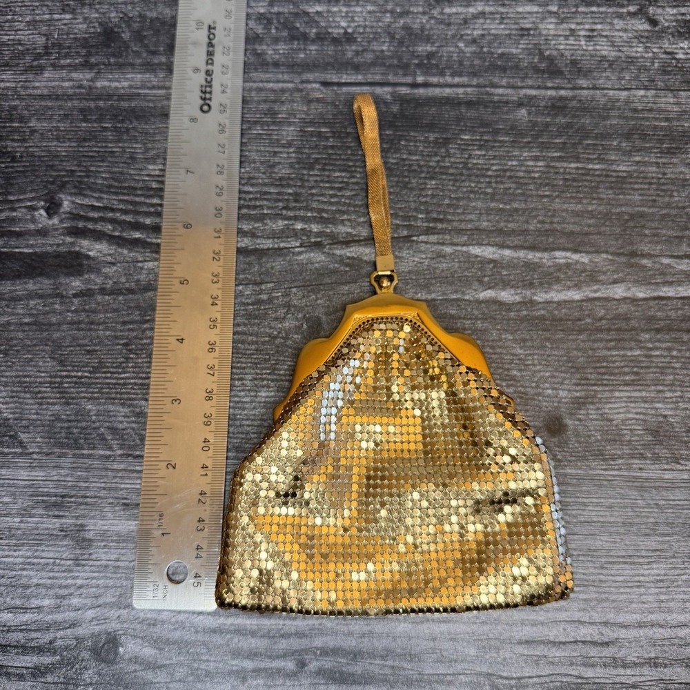 Vintage Whiting & Davis Gold Mesh Wristlet Coin Purse Art Deco USA